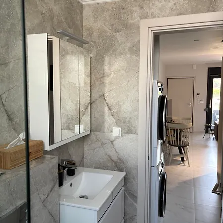 Owl House * Nea Iraklitsa