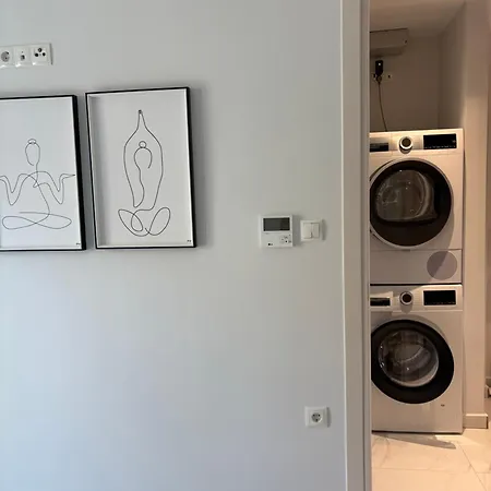 Owl House * Nea Iraklitsa